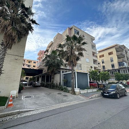 Elios Premium Apartment Royal Durrës 外观 照片