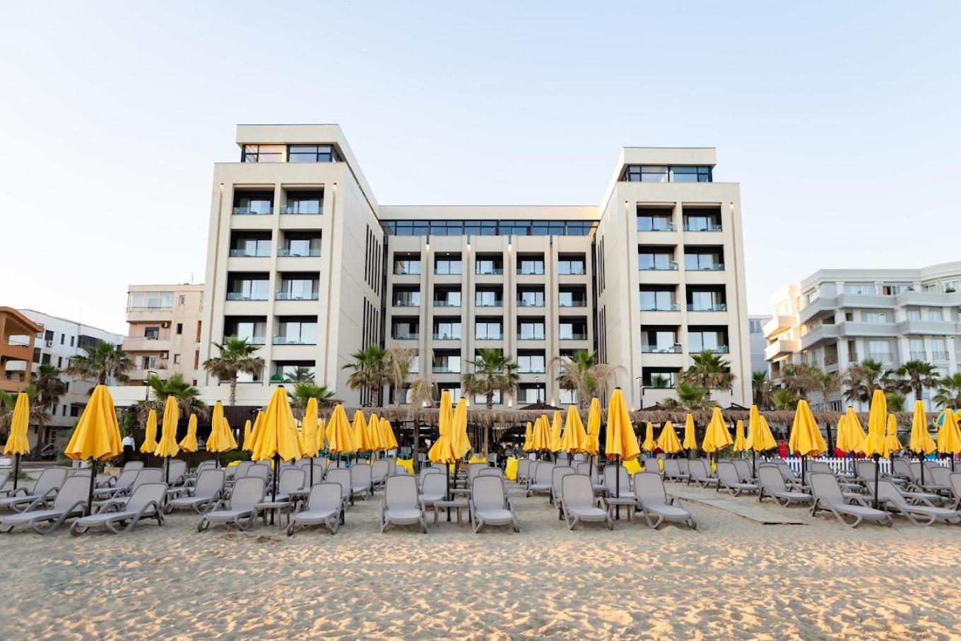 Elios Premium Apartment Royal Durrës 外观 照片